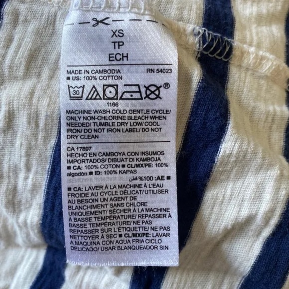 Old Navy Stripe 3/4 Length Top - Picture 3 of 3